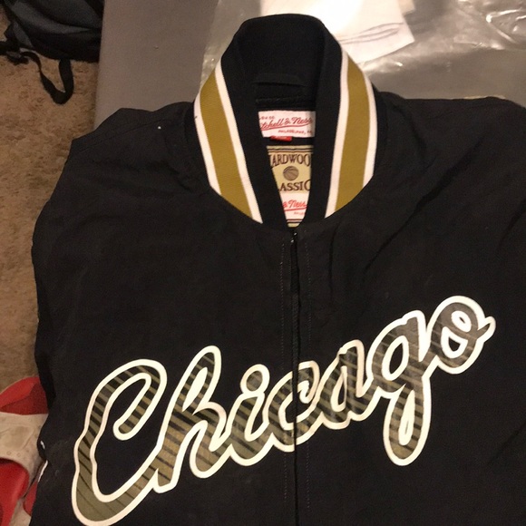 vintage Mitchell and Ness ‘98 champion authentic - Picture 2 of 3